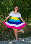 Разноцветна свежа рокля за лятото