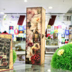 Декоративна дървена кутия за вино “Честит празник” (Копие)