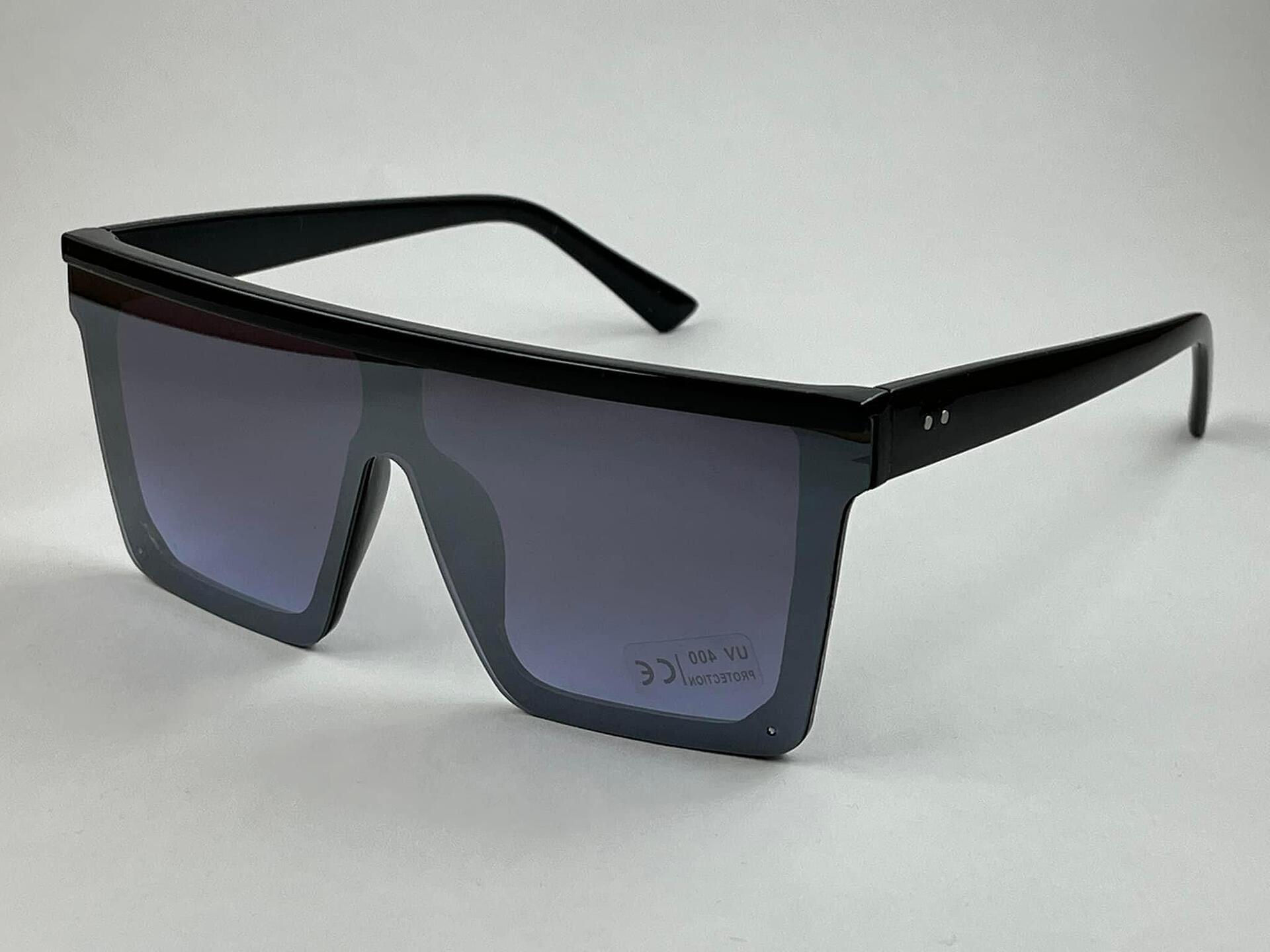 Правоъгълни Слънчеви Очила Limited Edition Black !