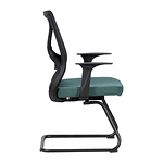 Посетителски стол Carmen 7569 – комбинация от черно и зелено