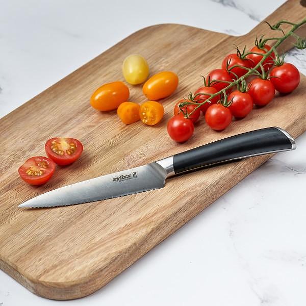 ZYLISS Нож за домати “COMFORT PRO“ - 11,5 см.