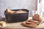 EMILE HENRY Керамична кутия за хляб с дъска за рязане "BREAD BOX" - цвят трюфел