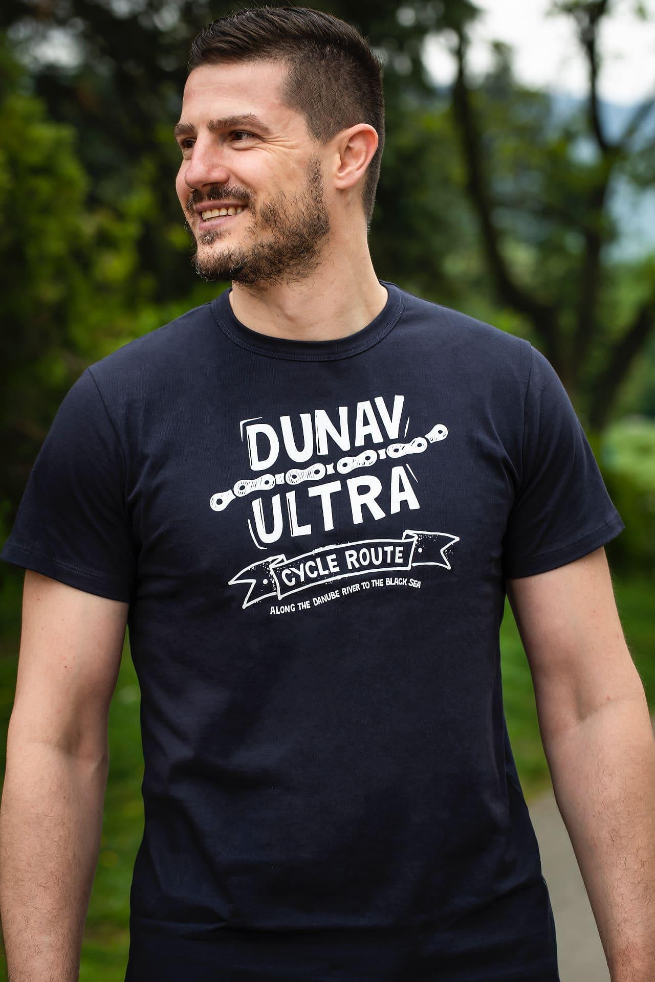 Мъжка тениска Dunav Ultra Discover the Danube - черна