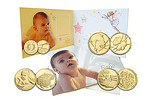Златен комплект за бебе