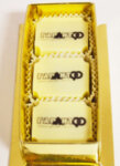 Златна кутия шоколадови бонбони с лого 3 бр