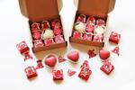 Шоколадови бонбони с любовни послания