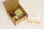 Коледен подарък / Кутия шоколадови бонбони 4 бр с фирмено лого