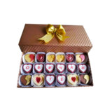 Кутия шоколадови бонбони Обичам те