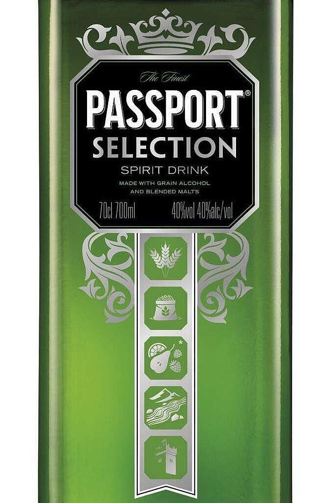 Image showcasing Спиртна напитка PASSPORT Selection 40% алк. 700 мл