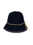 Лятна шапка с обшита периферия черна