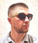 Артистични мъжки слънчеви очила с оранжева рамка