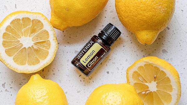 Етерично масло Лимон - приложения и ползи за здравето