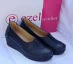 Дамски ежедневни обувки EZEL на платформа с холандски ток