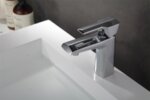 Смесител Aquaware за баня, стоящ с модерна визия, хром