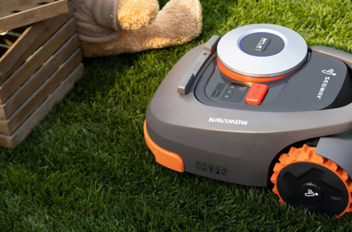 Косачка робот с ултразвуков сензор