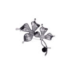 Брошка асиметрично цвете в сиво и черно
