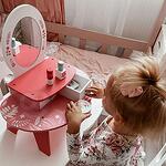 Дървена детска тоалетка с аксесоари Pink Dresser Tooky Toy TL098A