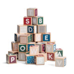 Дървени кубчета Букви и цифри Micki 102183