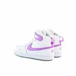 Високи детски спортни обувки NIKE COURT BOROUGH Бяло с лилава запетая