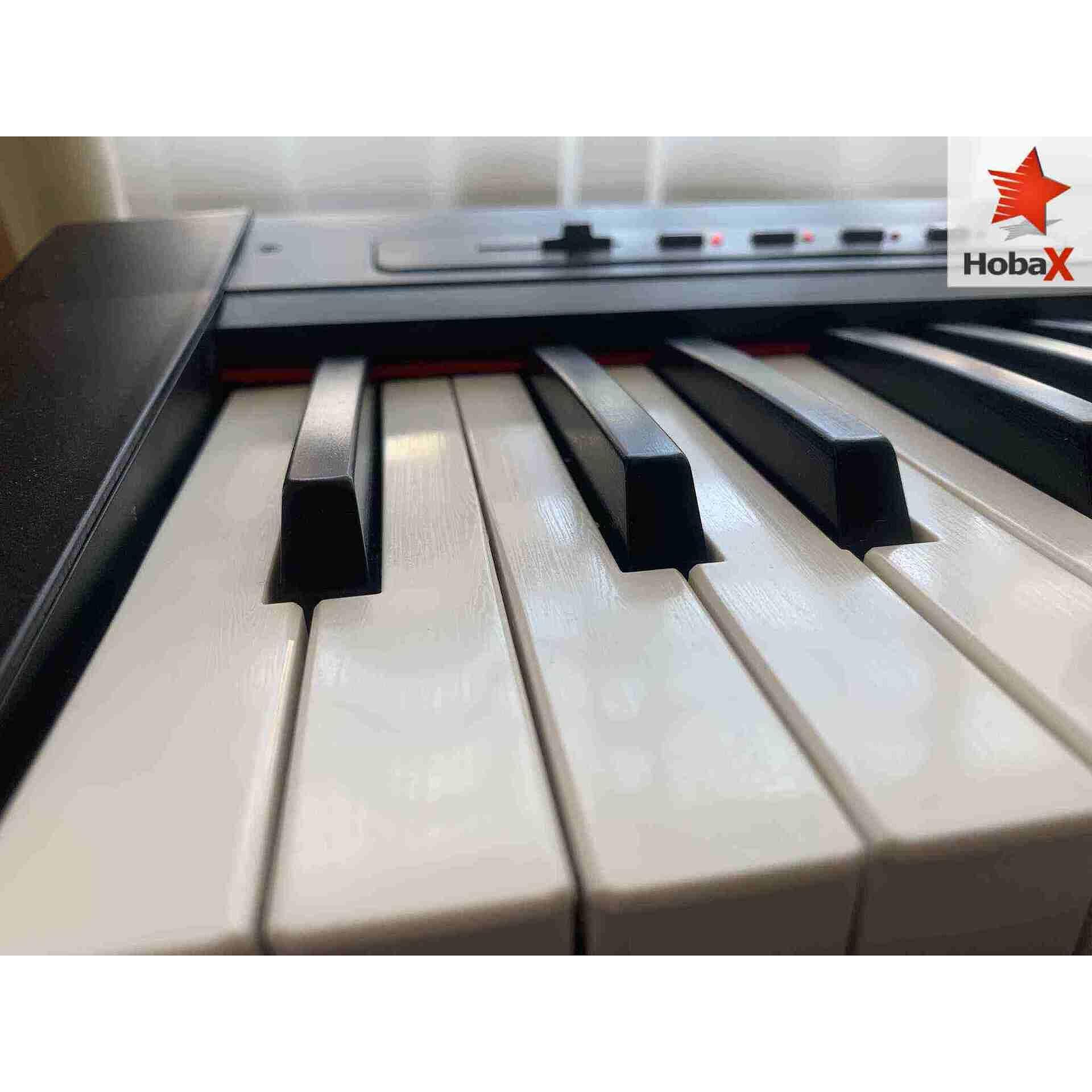 Комплект дигитално пиано Hobax S-196, 88 клавиша, 7 октави, 8 звуци, 128 ритми, вградена стойка за ноти, sustain педал + 3 ПОДАРЪКА - стикери за пиано, слушалки и х стойка