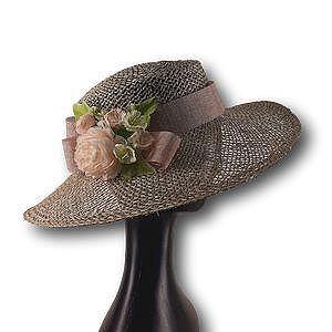 Дамска лятна шапка с голяма периферия от морска трева