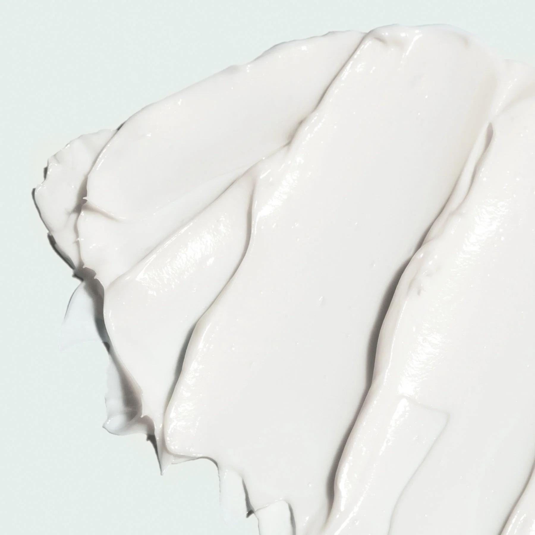 Изсветляващ околоочен крем с ретинол IMAGE Skincare ILUMA Intense Brightening Eye Creme