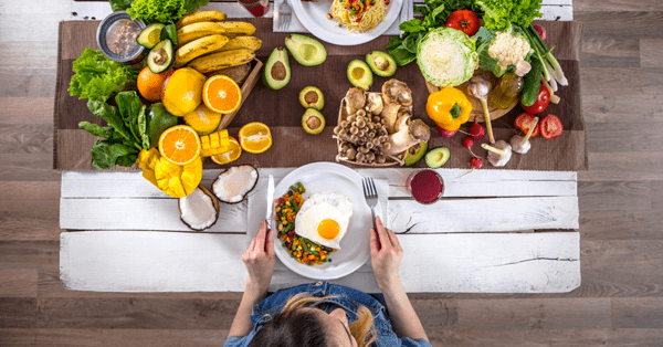 Cum să mănânc sănătos? Plan alimentar de 7 zile de mese echilibrate.