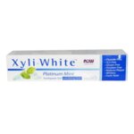 XyliWhite Platinum Mint 181 g паста за зъби - натурална избелваща паста за зъби от NOW Foods с аромат на мента