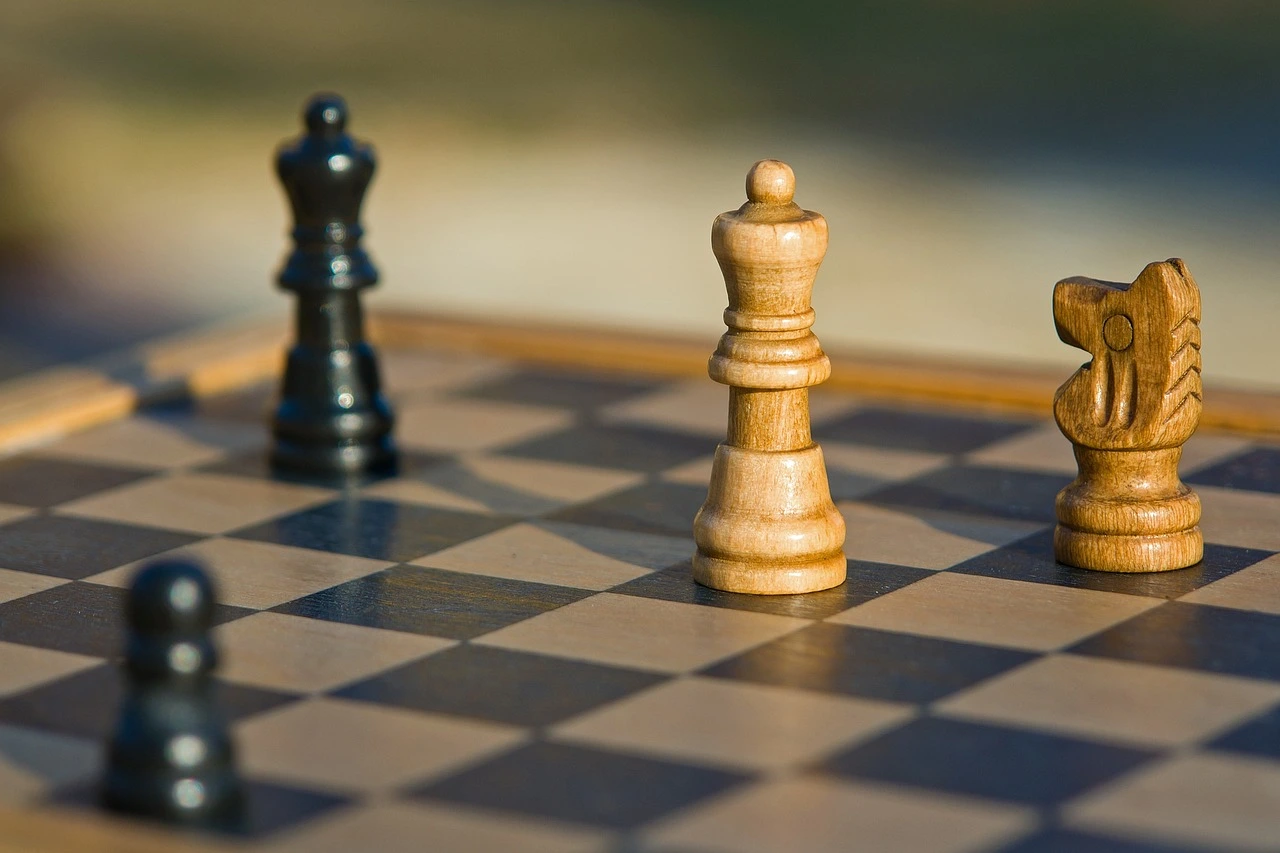 Откриващи ходове: Ключът към успеха в партия шах