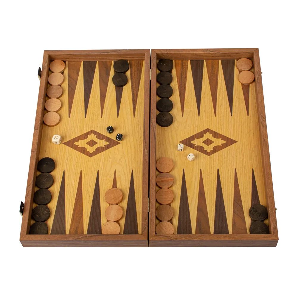 Табла за игра Manopoulos - Oak & Walnut, 52x48 см Табла за игра Manopoulos - Oak & Walnut, 52x48 см