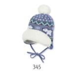 Зимна бебешка шапка с пискюл