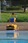 Dolphin Wave 200XL - Робот за басейни с дължина до 33 м.