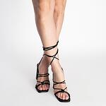 Дамски сандали на дебел ток каишки по крака еко кожа черни YES-3496
