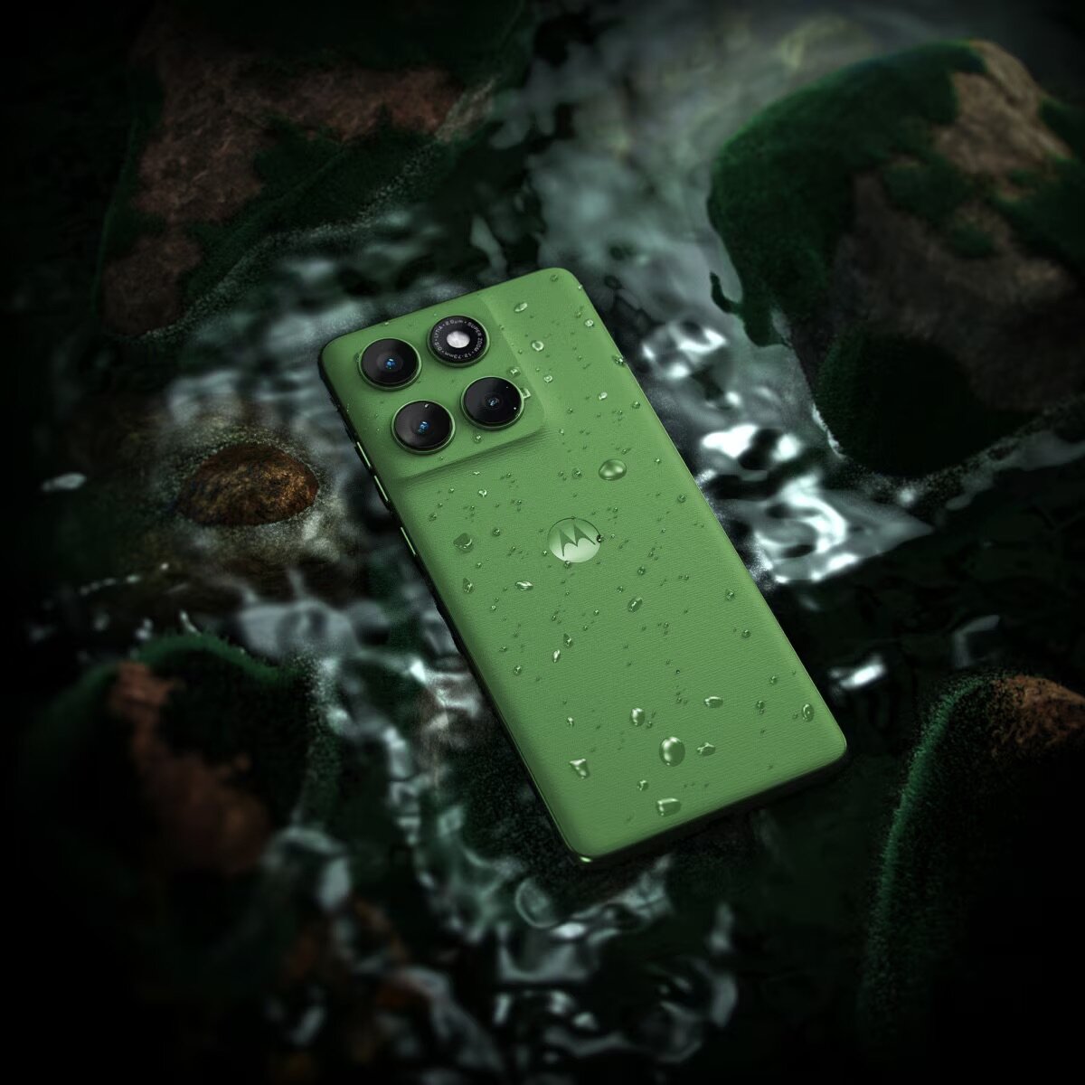 moto_edge_60_pdp_durability_img_main_d_29a1bq4h.jpg