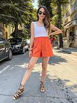 Къси панталонки - оранжев цвят