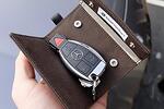 Калъф/протектор за автомобилен ключ (за автомобили с безключово запалване) Silent Pocket, тъмнолилав