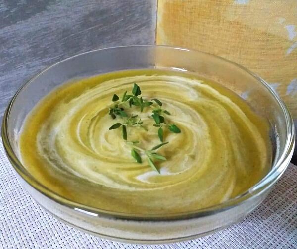 Класическа спаначена крем супа