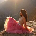 Многопластова тюлена пола Verne Brides
