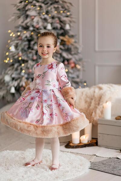 Рокля с магнолии