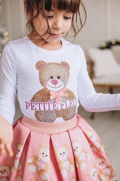 Блузка с мече