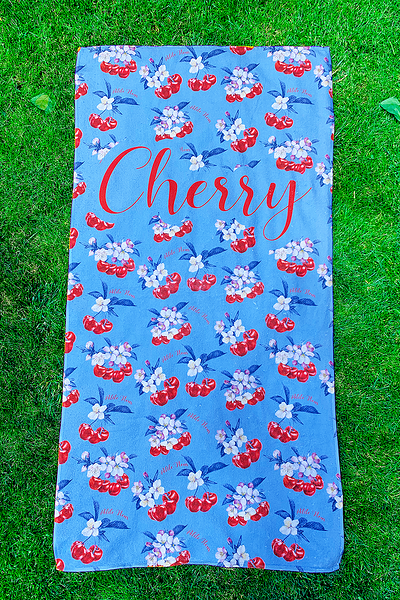 Плажна кърпа с принт череши