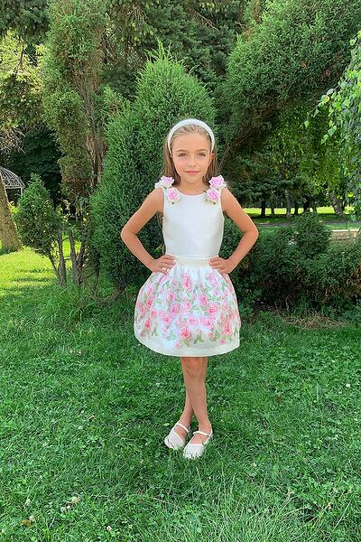 Потник с 3D рози