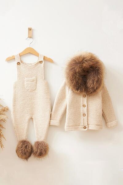 Бебешки сет в бежово