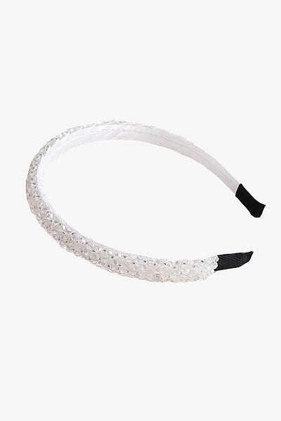 Диадема в бяло с кристалчета