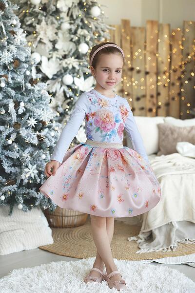 Пола в пастелни цветове