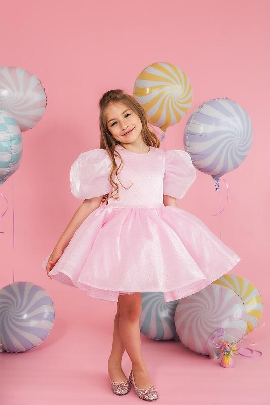 Рокля розова с кристали