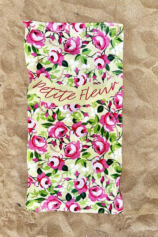 Плажна кърпа Русалки за момиче-Copy