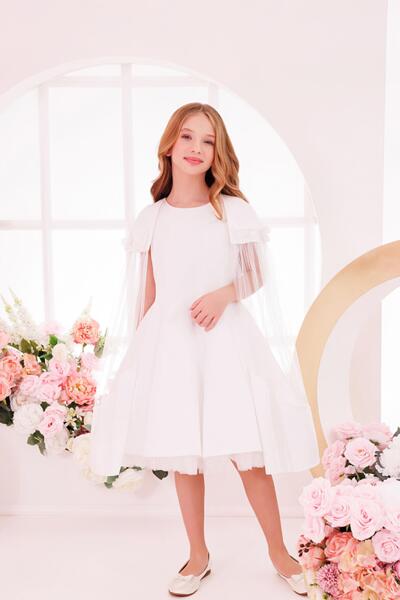 Рокля бяла с наметало