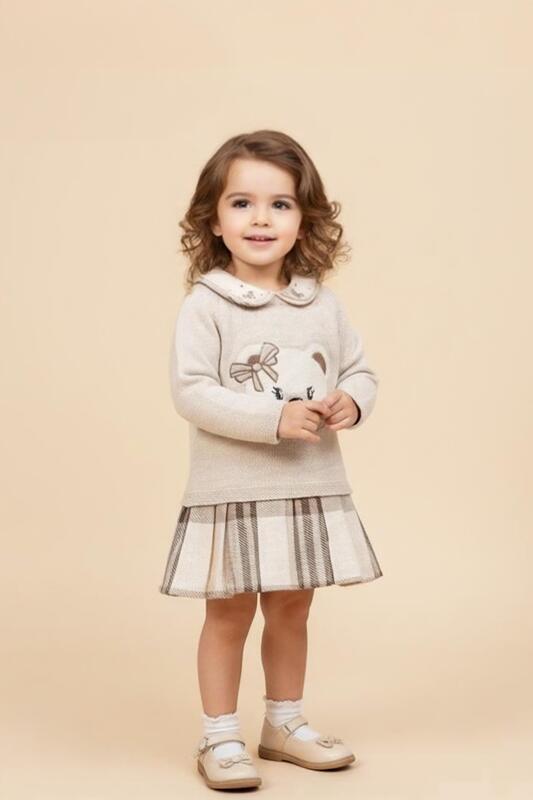 Детска рокля в червено с апликация зайче и каре-Copy