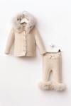 Бебешки комплект в бежов цвят